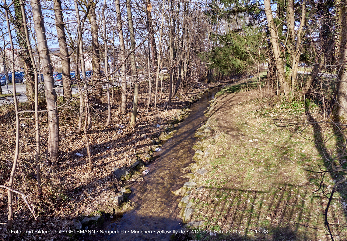 20.20.2023 - der 'verschwundene' Hachinger Bach in Berg am Laim